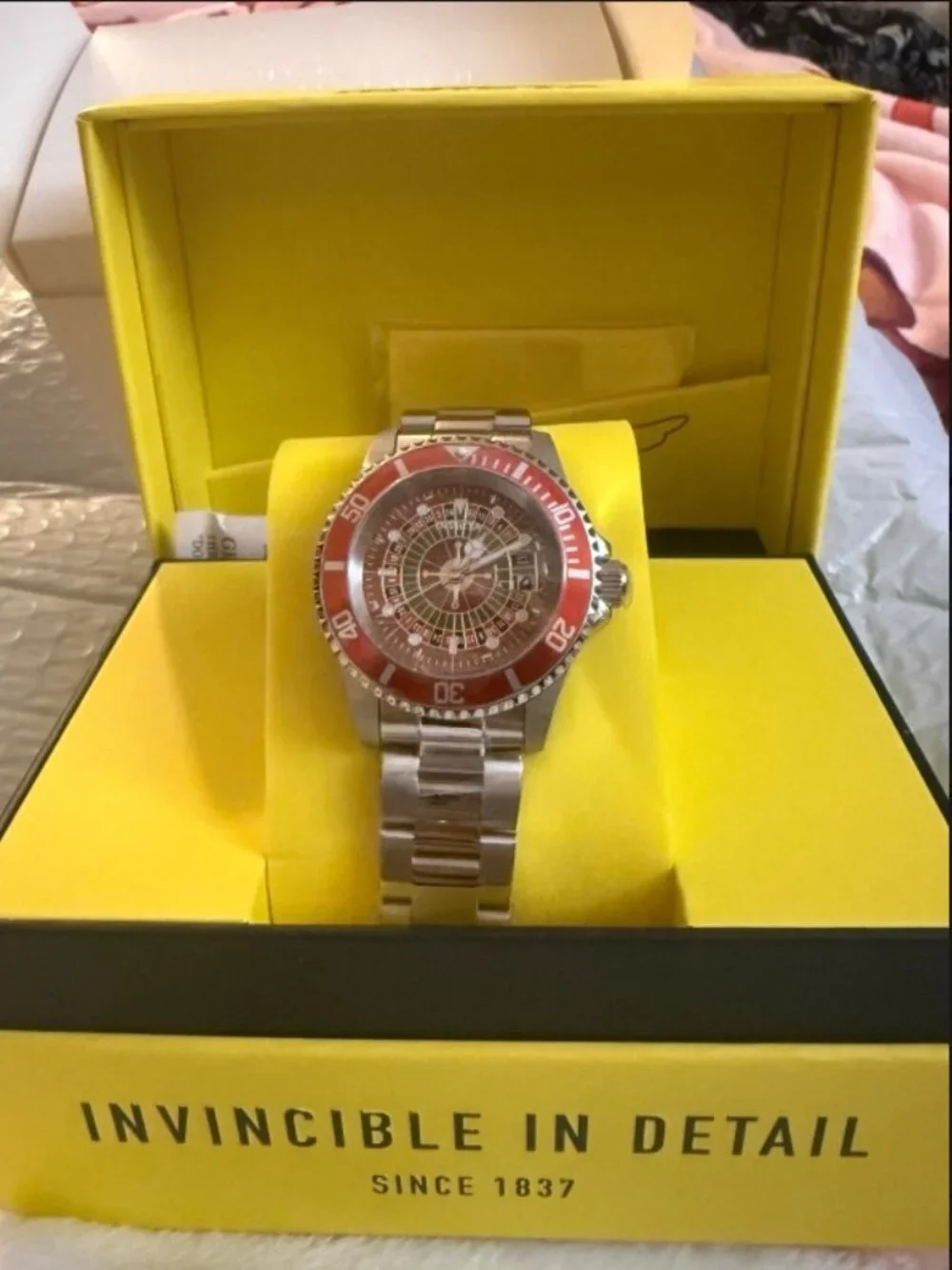 Invicta Pro Diver House of Cards Men's Roulette Watch 40mm NEW